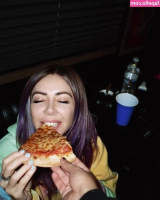 Alison Wonderland [ alison-wonderland ] - Can I be your goddess