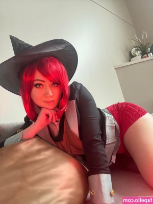 Poisyn Ivy [ poisyn-ivy-3 ] - I need to start moving more I be bored af I need a content creator