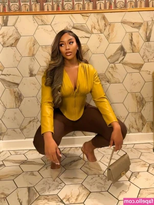 Nneka - first time i bust a nut in a couple days