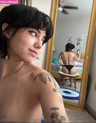 Shea Briar [ shea-briar-7 ] - Send me a DM and tell me you d fuck me