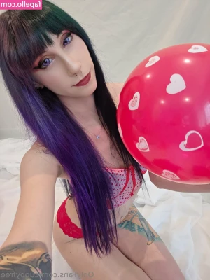 cuppyfree - ARE YOU HORNY  My Hottest Asian girlfriend  babyxenavip is here for