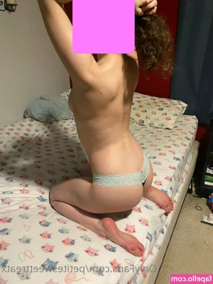 petitesweettreatx - Just got done cleaning the bathroom  had to snap a few shots for you