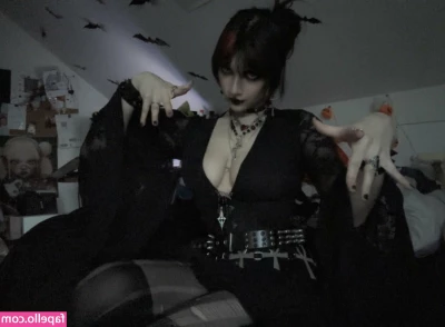 Vampyrisu [ vampyrisu-1 ] - Let's play 🌹