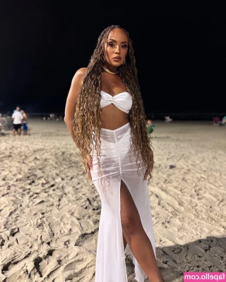 Samara Andrade [ samara-andrade ] - 💋If you see this that means your cock🍆 wants to holla at me😉
