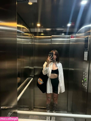 succuba_tinyy [ succuba-tinyy ] - I’m diving in to my inbox shortly to reply to all you lovely guys