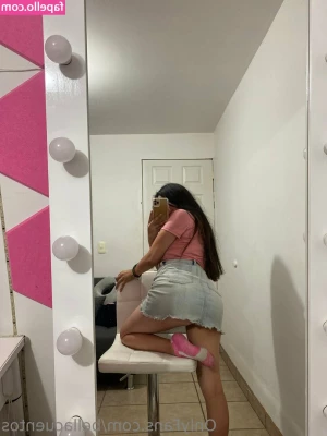 bellacuentos - Srry for being MIA  heres my butt xx