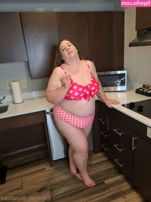 justwendym - Stretch me out 😛