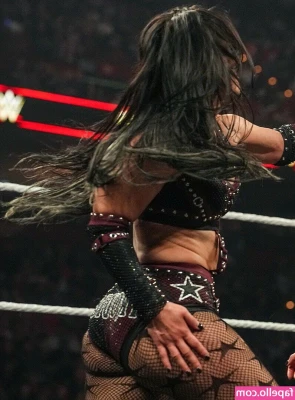 Roxanne Perez [ roxanne-perez ] - 2 new videos edited today! :D