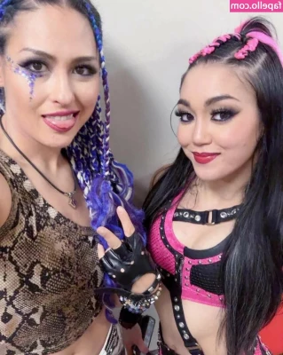 Roxanne Perez [ roxanne-perez ] - She s returned    Sorry I ve been away  had some health issues that