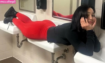 Roxanne Perez [ roxanne-perez ] - Gonna start working out heavily again starting tomorrow   Who wants