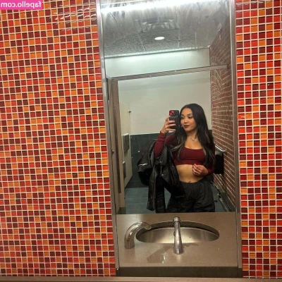 Roxanne Perez [ roxanne-perez ] - pick me something sweet in this photo (me included) 😉🍒