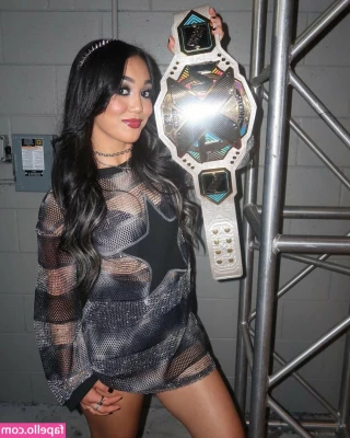 Roxanne Perez [ roxanne-perez ] - Look 👀 at me 👀👀👀👀👀 dm me 🤯😱😱😱😱