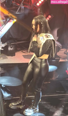 Roxanne Perez [ roxanne-perez ] - Can I see your cock?🙏🫦😍