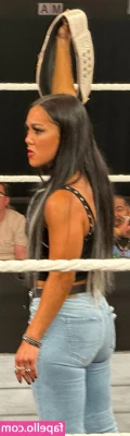 Roxanne Perez [ roxanne-perez ] - Caption this