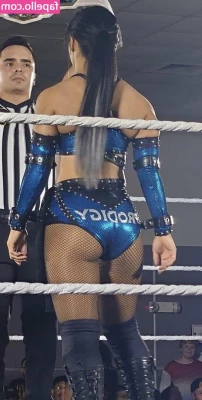 Roxanne Perez [ roxanne-perez ] - Mermaid status 🧜🏼‍♀️