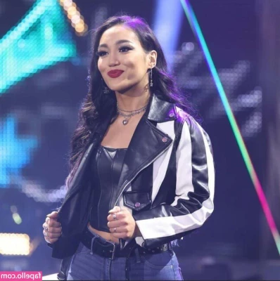 Roxanne Perez [ roxanne-perez ] - Felt cute  Won t delete later