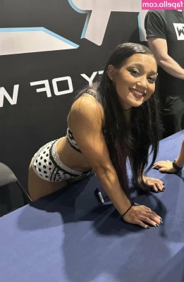 Roxanne Perez [ roxanne-perez ] - Naughtiest biker girl