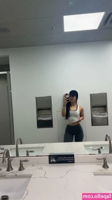 Roxanne Perez [ roxanne-perez ] - Hello my loves 💛 I’m back! Did ya miss me 😉  Don’t worry part 1