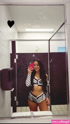 Roxanne Perez [ roxanne-perez ] - If u want the video its 10  for the whole gallery its 50    we nasty