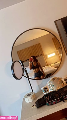 Roxanne Perez [ roxanne-perez ] - Okay guys here s a before and after vid of me trying on new altered