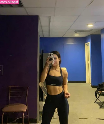 Roxanne Perez [ roxanne-perez ] - gm my pets 💋🌸