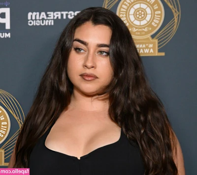 Lauren Jauregui [ lauren-jauregui ] - Bouncing silicones @mysterymeat3x
