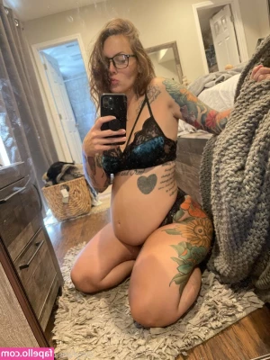cum4kate [ cum4kate-1 ] - I need a ride🙈