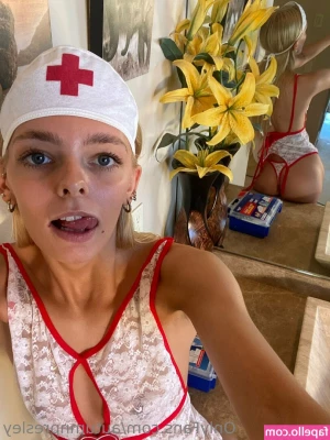 autumnpresley - Sexting is  1 minute only for today