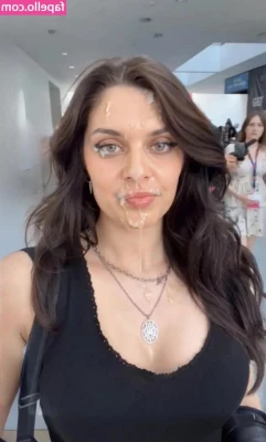 Facialize Me [ facialize-me ] - Squirting