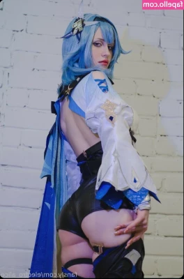 Electro Alice [ electro-alice ] - Tell me what you wanna see