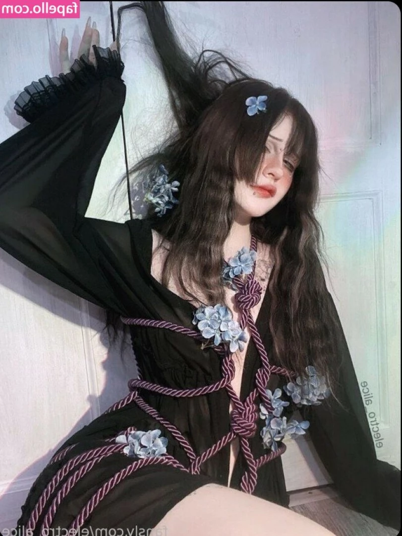 Electro Alice [ electro-alice ] - Completely and perfectly incandescently happy   --Jane Austen-- Pride