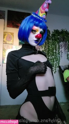 galaxyclown - I was horny at work here my prenut video i be bored at work lol   you
