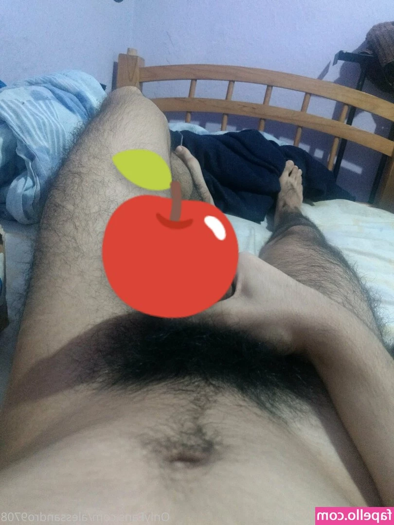 alessandro9708 - Really need some attention right now  Any volunteers