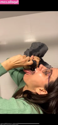 LillyVig - Rub my boobs with your crazy cock