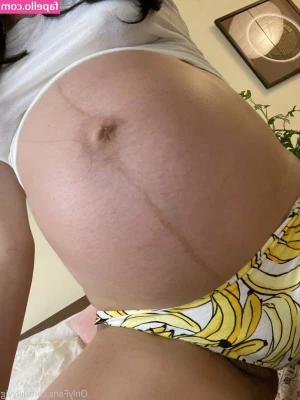 LillyVig - Soy tu princesa caliente
