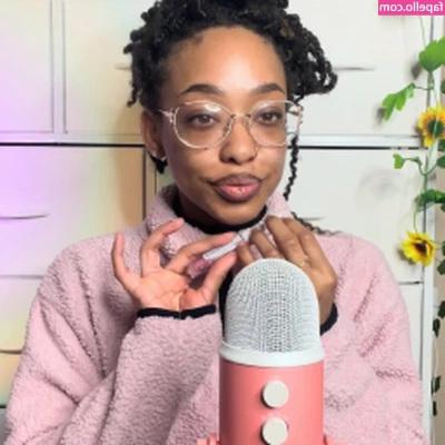 chynaunique - crazy horny at work