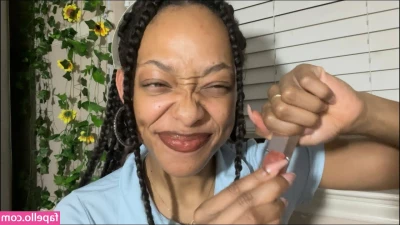 chynaunique - Perfect + peachy 🍑