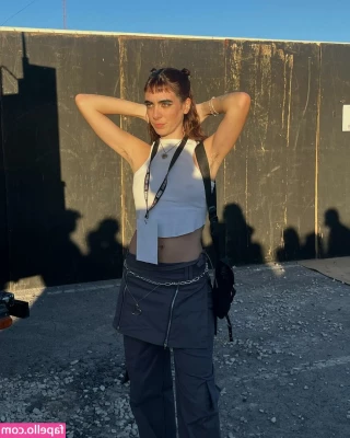 Martina Diaz [ martina-diaz ] - I wish I was skinny 😪