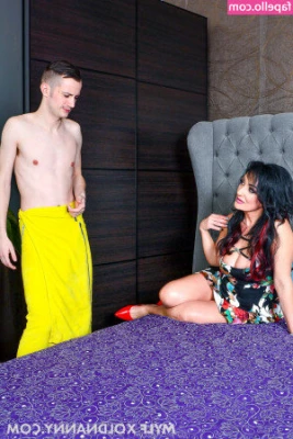 Jasminka - Sexy sexy as FUCK  christianacinn