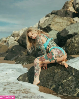 baesuicide - Tease you like you need cuz i am not the Whisky you want  i am the