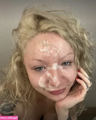 baesuicide - You re the reason I can smile like this