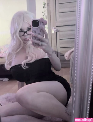 kitty_kett [ kitty-kett ] - I want to take care of you this weekend 😘
