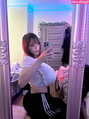 kitty_kett [ kitty-kett ] - Haciendo ejercicio desnuda