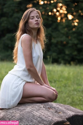 viktoriia_aliko [ viktoriia-aliko ] - Te gusta ver como me doy caricias    Do you like to see how I caress