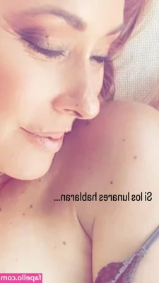 Rosario Mohedano [ rosario-mohedano ] - Double sexxy 🎄😳🤤⚠️Up close and personal 💋💋