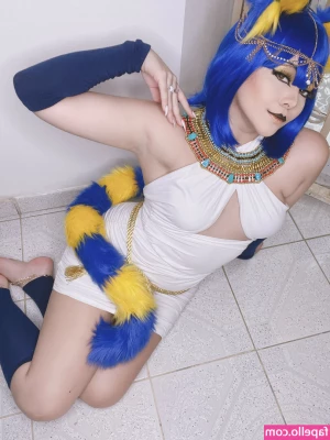 natylikespizza - wet feet