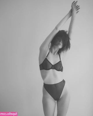 Kaya Noid [ kaya-noid ] - Happy Hump Day  I ve been sick these last few days but I m feeling so