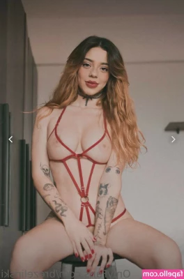 Brenda Zelinski [ brenda-zelinski-1 ] - Wanna taste my cherries? Video is coming tonight!❤️