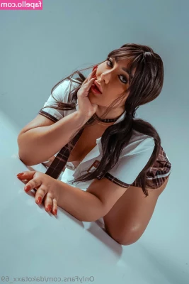dakotaxx_69 [ dakotaxx-69 ] - This is one of my favorite photos of me. I really love the way I look