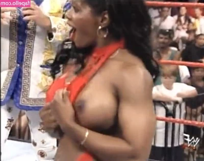 JacQueline - This is a frame from a video on which I smear my pussy with massage